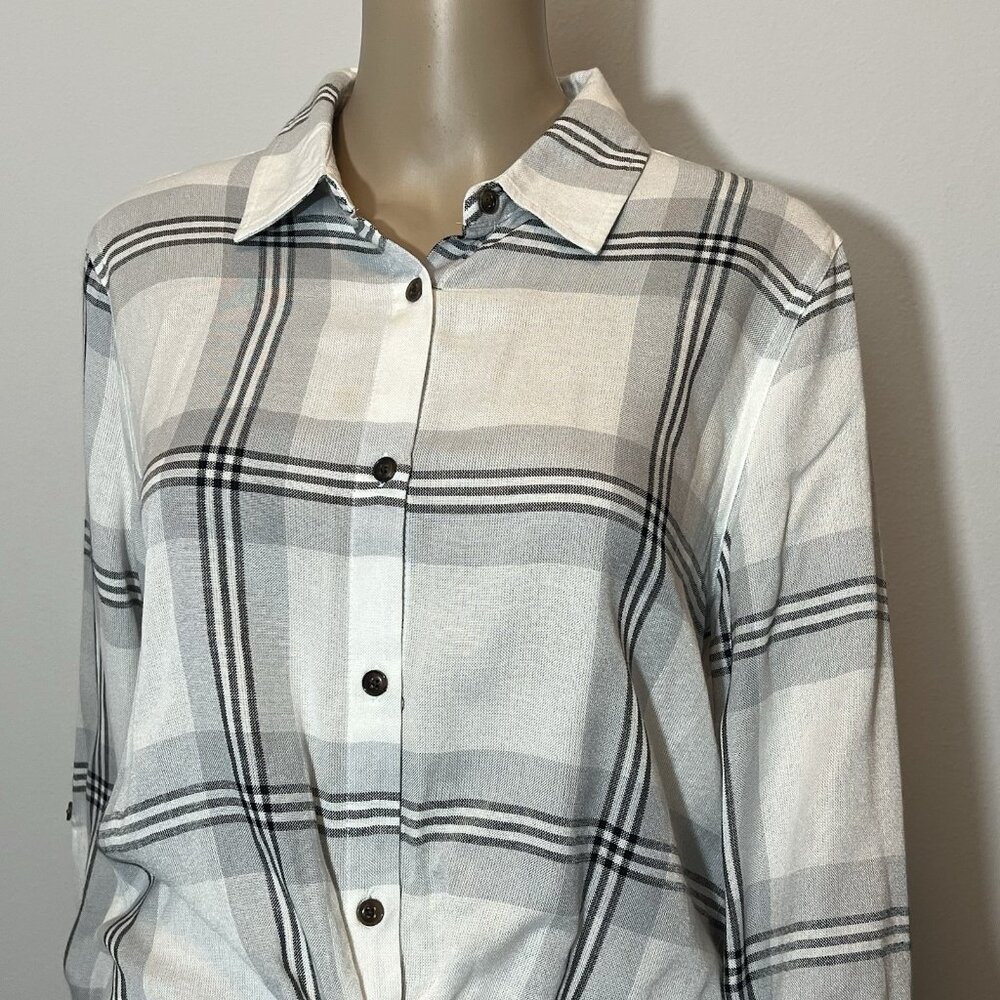 Pink Rose Vintage Women’s Top Plaid Button Front Medium Gray Blouse Long Sleeves - Picture 7 of 12